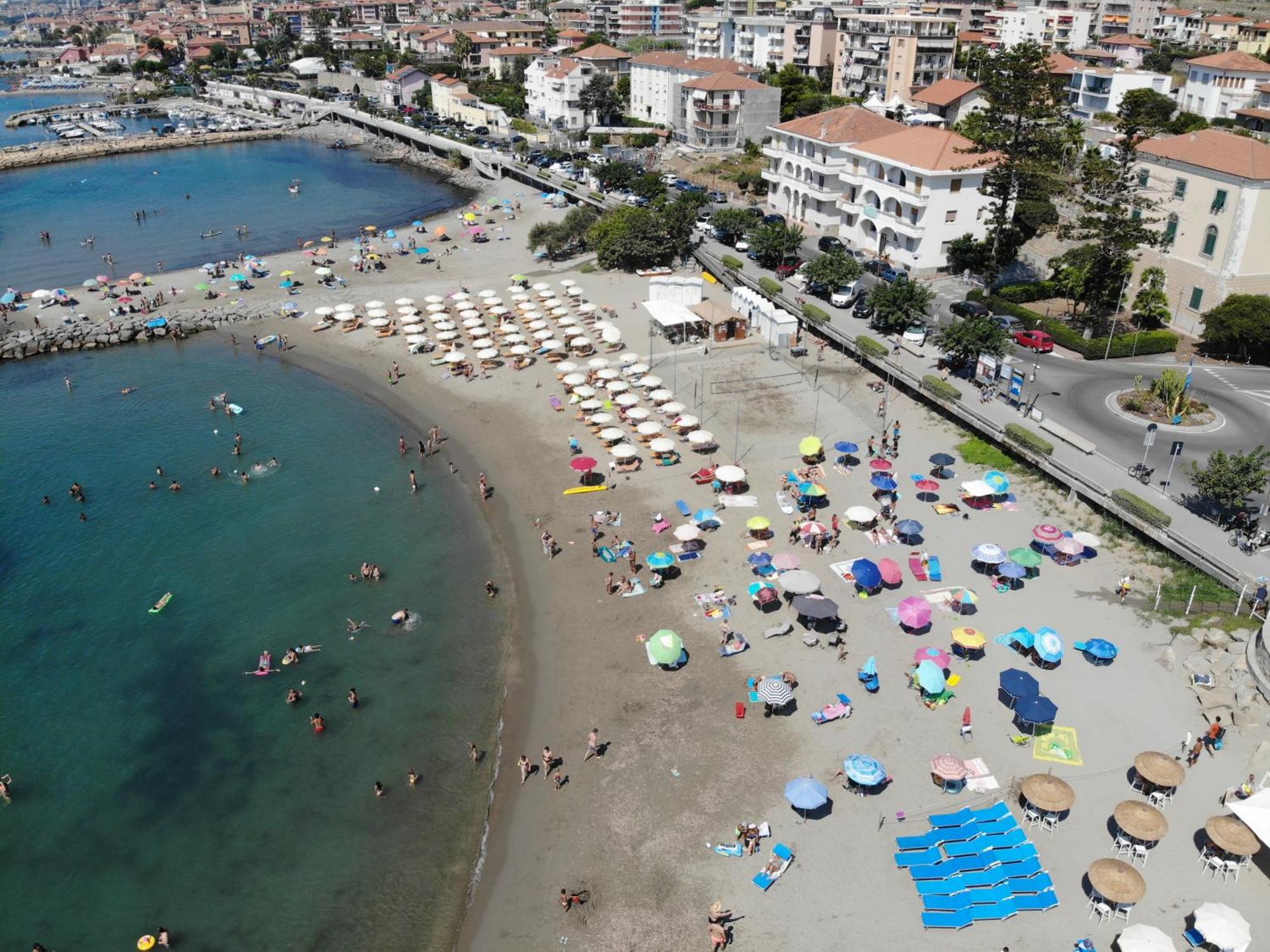 Cicolombo Apartment Santo Stefano al Mare Exterior photo